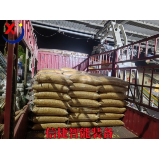 在玉米生产包装装车中，装车机器人如何替代人工作业