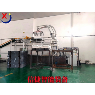 码垛机器人逐步取代传统人工，成为砂浆码垛新选择